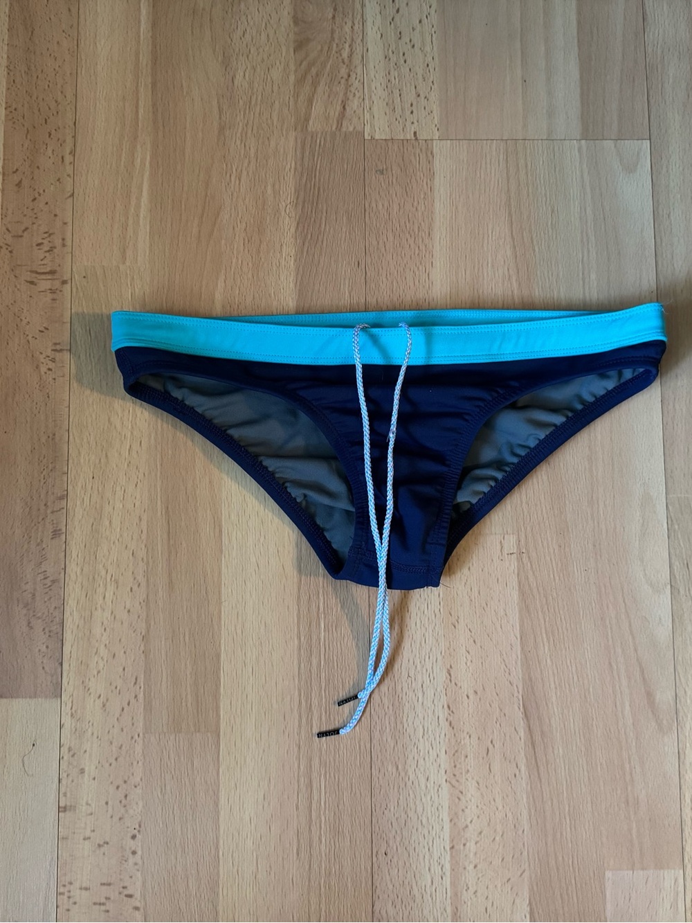 Jolyn “RANDY” swim bottom with Drawstrings, Medium